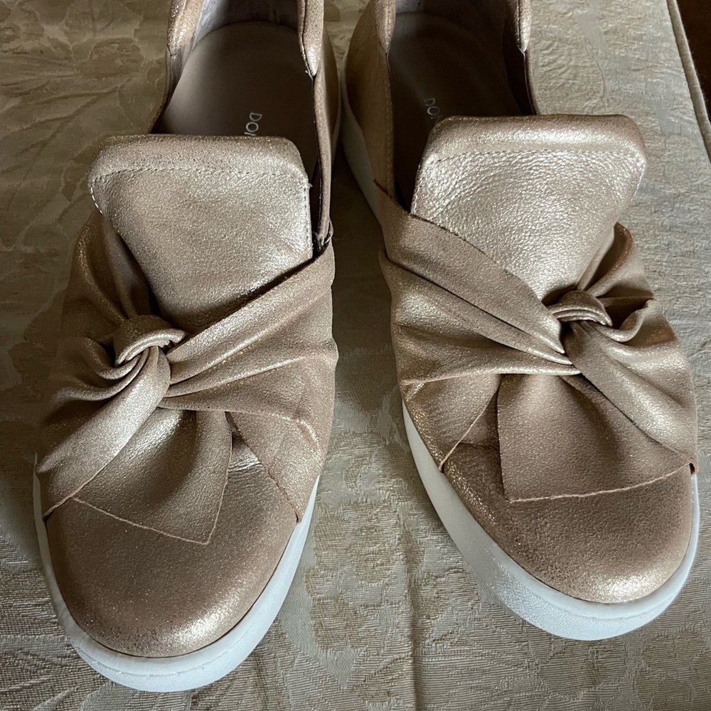 Donald J. Pliner Celeste Sneakers